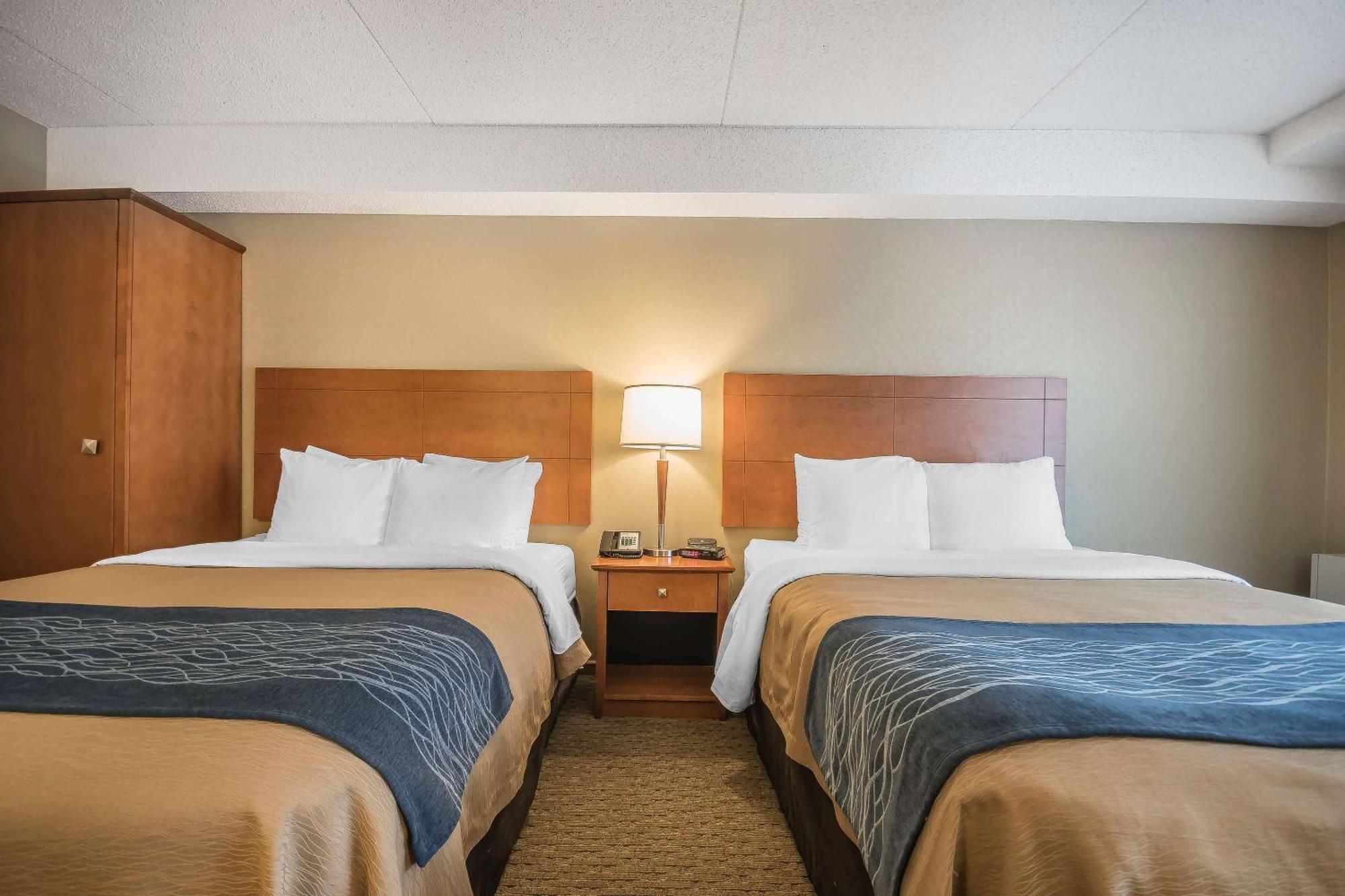 Comfort Inn Chilliwack Esterno foto